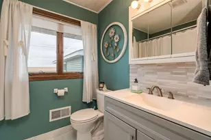 17009 Dickenson Ln, Waterville, MN 56096 - Photo 7