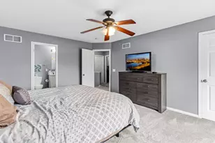 10682 Ironwood Pkwy, Woodbury, MN 55129 - Photo 15