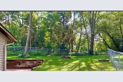 1515 Calvary Hill Lane, Saint Cloud, MN 56301 - Photo 5