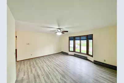 605 N 13th Street, Mountain Lake, MN 56159 - Photo 5