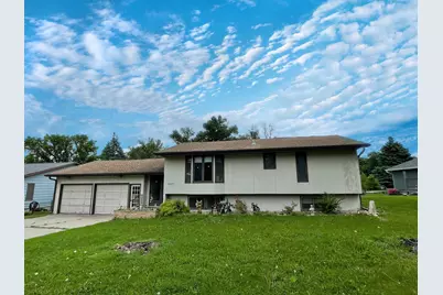 605 N 13th Street, Mountain Lake, MN 56159 - Photo 1