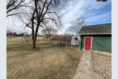 111 Beachwood Lane, Redwood Falls, MN 56283 - Photo 11