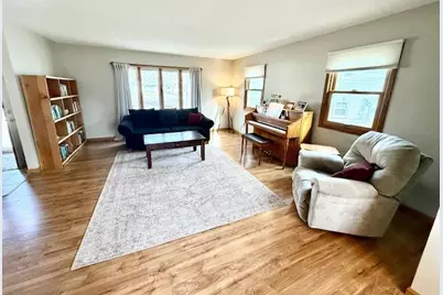 111 Beachwood Lane, Redwood Falls, MN 56283 - Photo 15