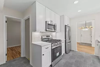 1895 Shryer Avenue W, Roseville, MN 55113 - Photo 7