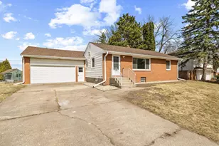 1895 Shryer Ave W, Roseville, MN 55113 - Photo 19