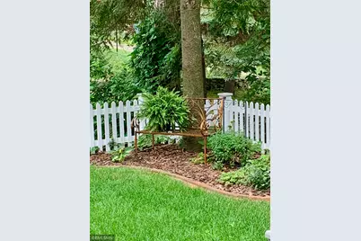 79 Dahlia Street, Mahtomedi, MN 55115 - Photo 11