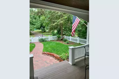 79 Dahlia Street, Mahtomedi, MN 55115 - Photo 9