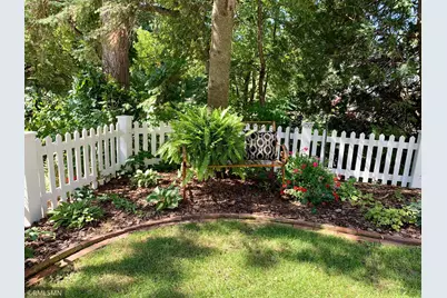 79 Dahlia Street, Mahtomedi, MN 55115 - Photo 5