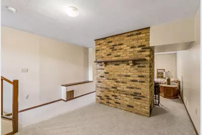 579 County Road B E, Maplewood, MN 55117 - Photo 21
