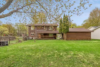 579 County Road B E, Maplewood, MN 55117 - Photo 27