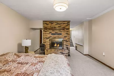 579 County Road B E, Maplewood, MN 55117 - Photo 19