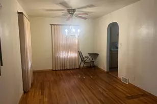 307 E 6th St, Albert Lea, MN 56007 - Photo 5