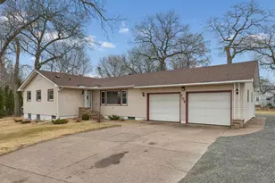 706 Summit St, Osceola, WI 54020 - Photo 3