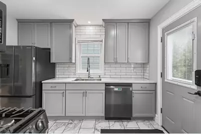 3334 Pierce Street NE, Minneapolis, MN 55418 - Photo 15