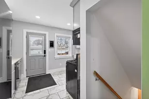 3334 Pierce St NE, Minneapolis, MN 55418 - Photo 9