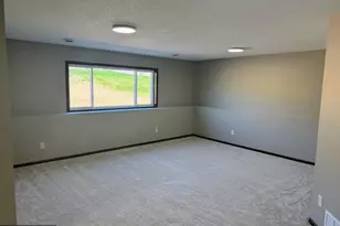 1661 Park View Ln NE, Sauk Rapids, MN 56379 - Photo 11