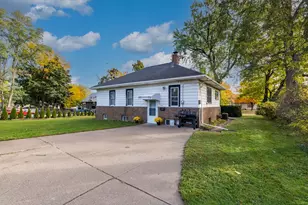 1443 Hazelwood St, Saint Paul, MN 55106 - Photo 23