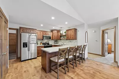 1352 Juniper Place, Eau Claire, WI 54703 - Photo 11