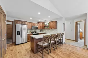 1352 Juniper Pl, Eau Claire, WI 54703 - Photo 11