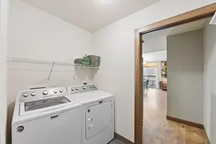 1352 Juniper Pl, Eau Claire, WI 54703 - Photo 21