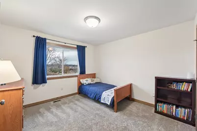 1352 Juniper Place, Eau Claire, WI 54703 - Photo 15