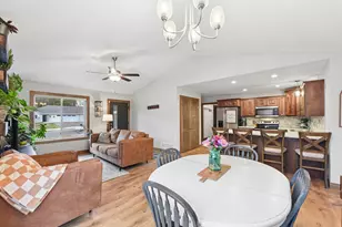 1352 Juniper Pl, Eau Claire, WI 54703 - Photo 7