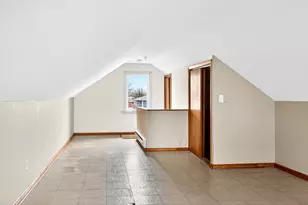 1369 Hewitt Ave, Saint Paul, MN 55104 - Photo 11