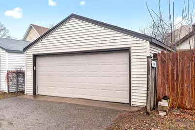 1369 Hewitt Avenue, Saint Paul, MN 55104 - Photo 17