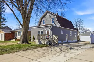 1602 4th Ave NW, Austin, MN 55912 - Photo 1