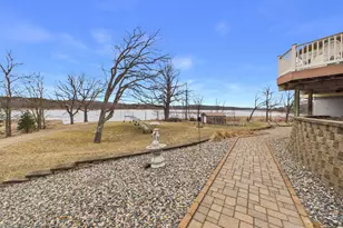 18559 Empire Trail, Burtrum, MN 56318 - Photo 7