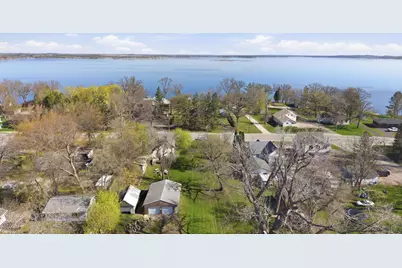 807 E Lake Street, Osakis, MN 56360 - Photo 17