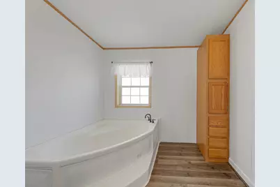 12516 Garland Avenue, Apple Valley, MN 55124 - Photo 21