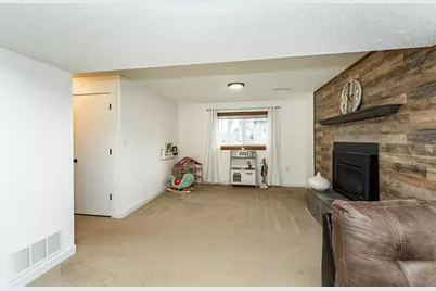 4373 19th Avenue NW, Rochester, MN 55901 - Photo 25