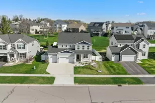 7905 205th St W, Lakeville, MN 55044 - Photo 3