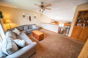 1154 Peregrine Dr S E, Rochester, MN 55904 - Photo 15