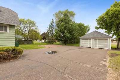814 62nd Avenue N, Brooklyn Center, MN 55430 - Photo 29