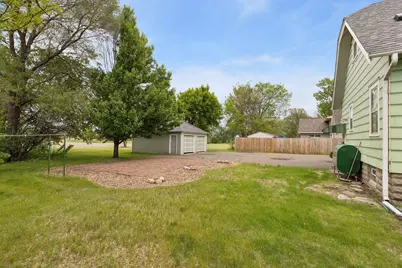 814 62nd Avenue N, Brooklyn Center, MN 55430 - Photo 31