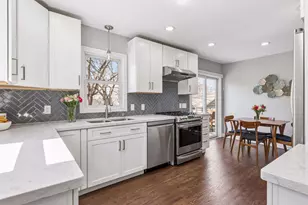 2718 Hampshire Ave S, Saint Louis Park, MN 55426 - Photo 13