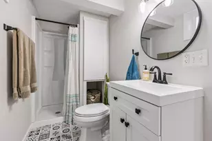 2718 Hampshire Ave S, Saint Louis Park, MN 55426 - Photo 33