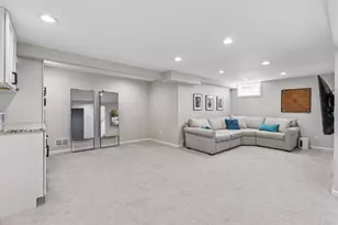 2718 Hampshire Ave S, Saint Louis Park, MN 55426 - Photo 27