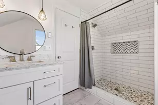 2718 Hampshire Ave S, Saint Louis Park, MN 55426 - Photo 25