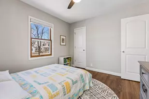 2718 Hampshire Ave S, Saint Louis Park, MN 55426 - Photo 17