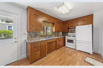 807 2nd Street SW, Faribault, MN 55021 - Photo 17