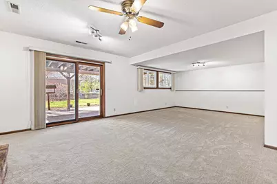 7745 Jeffery Avenue S, Cottage Grove, MN 55016 - Photo 11