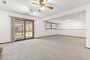 7745 Jeffery Ave S, Cottage Grove, MN 55016 - Photo 11
