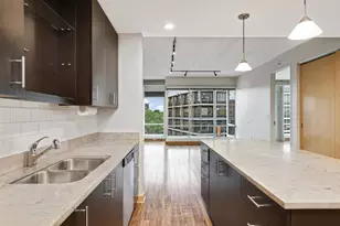 45 University Ave SE, Minneapolis, MN 55414 - Photo 13