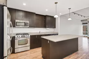 45 University Ave SE, Minneapolis, MN 55414 - Photo 11