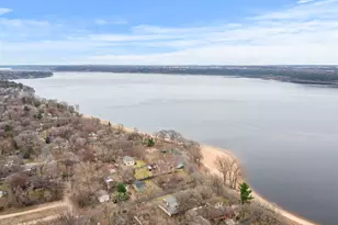 16320 Saint Marys Dr S, Saint Mary's Point, MN 55043 - Photo 47