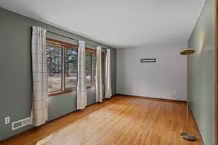 16320 Saint Marys Dr S, Saint Mary's Point, MN 55043 - Photo 3