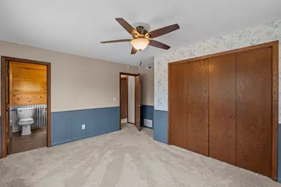 16320 Saint Marys Drive S, Saint Mary's Point, MN 55043 - Photo 13